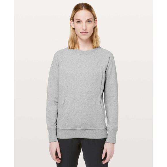 lululemon athletica Tops - Lululemon Scuba Crew Heathered Core Light Grey Sweatshirt Kangaroo Pocket Sz 12